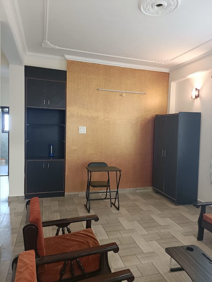 Wow Balcony Views! Offbeat Family 3bhk Near Shimla - Shimla