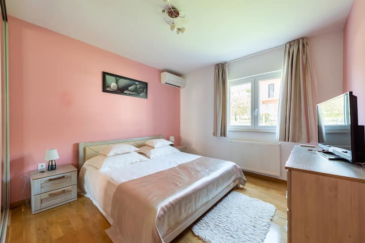 საძინებელი 4