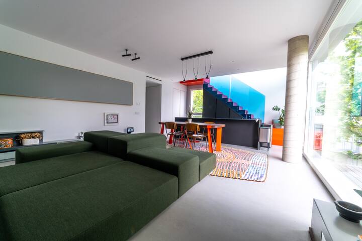 Luxury Penthouse Exclusive Design & Private Garage gallery image 5