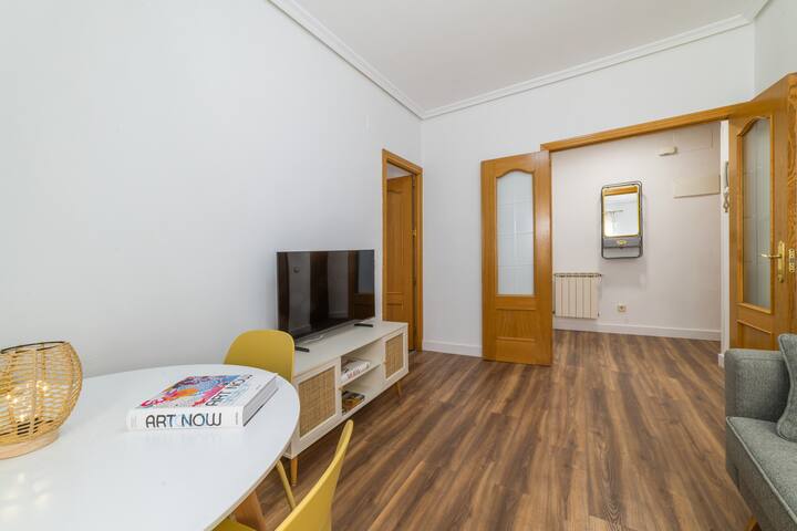 Acogedor y cálido, 3 dormitorios en pleno centro gallery image 3