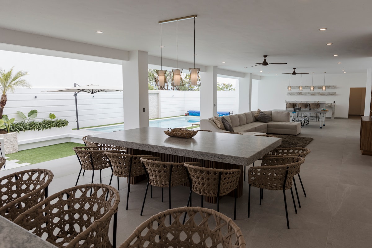 5BR Cottage in Ajijic — 5 bedroom vacation rental in Ajijic