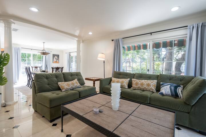 Mt. Olympus Paradise gallery image 5