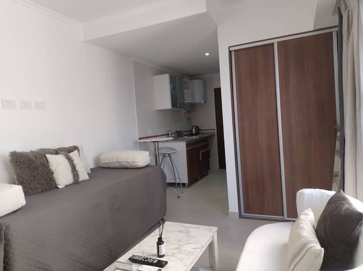 Kitnet em Constitución a 50 metros da Av. 9 de Julio