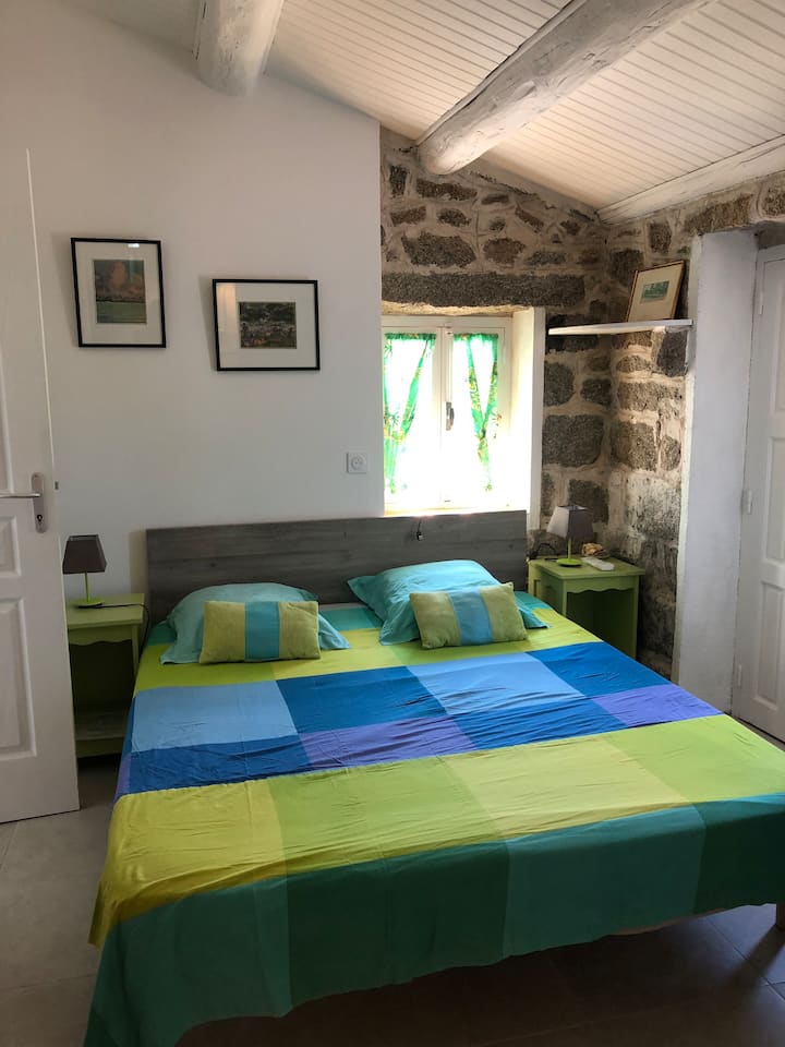 Dhomë gjumi