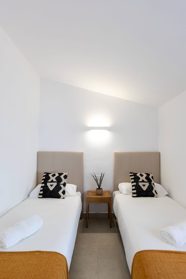 საძინებელი 1