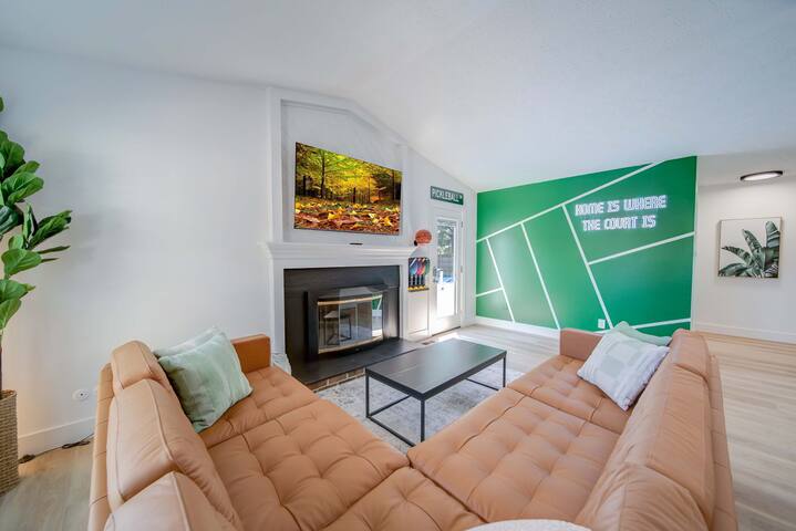 Pickleball Paradise near the Zoo gallery image 4