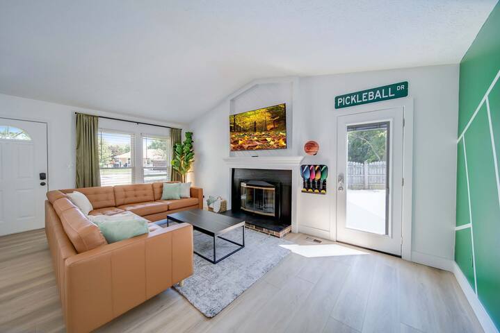 Pickleball Paradise near the Zoo gallery image 5