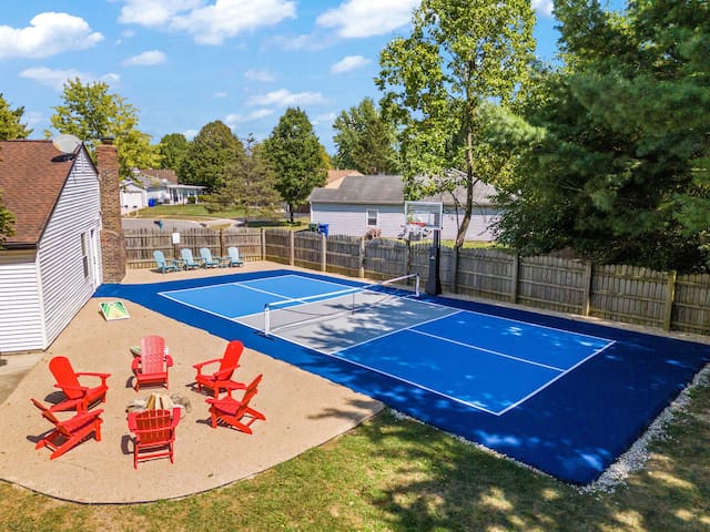 Pickleball Paradise near the Zoo