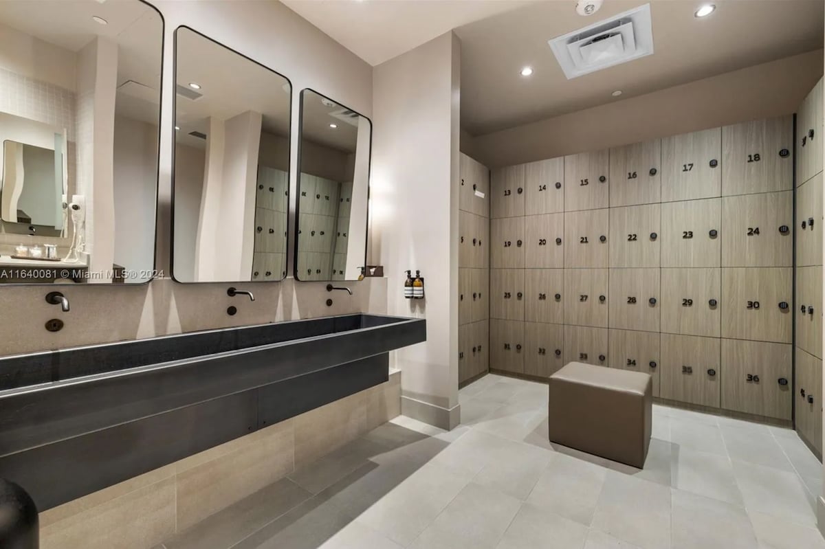 601 Residences Incredible 1BR | Downtown #2514
