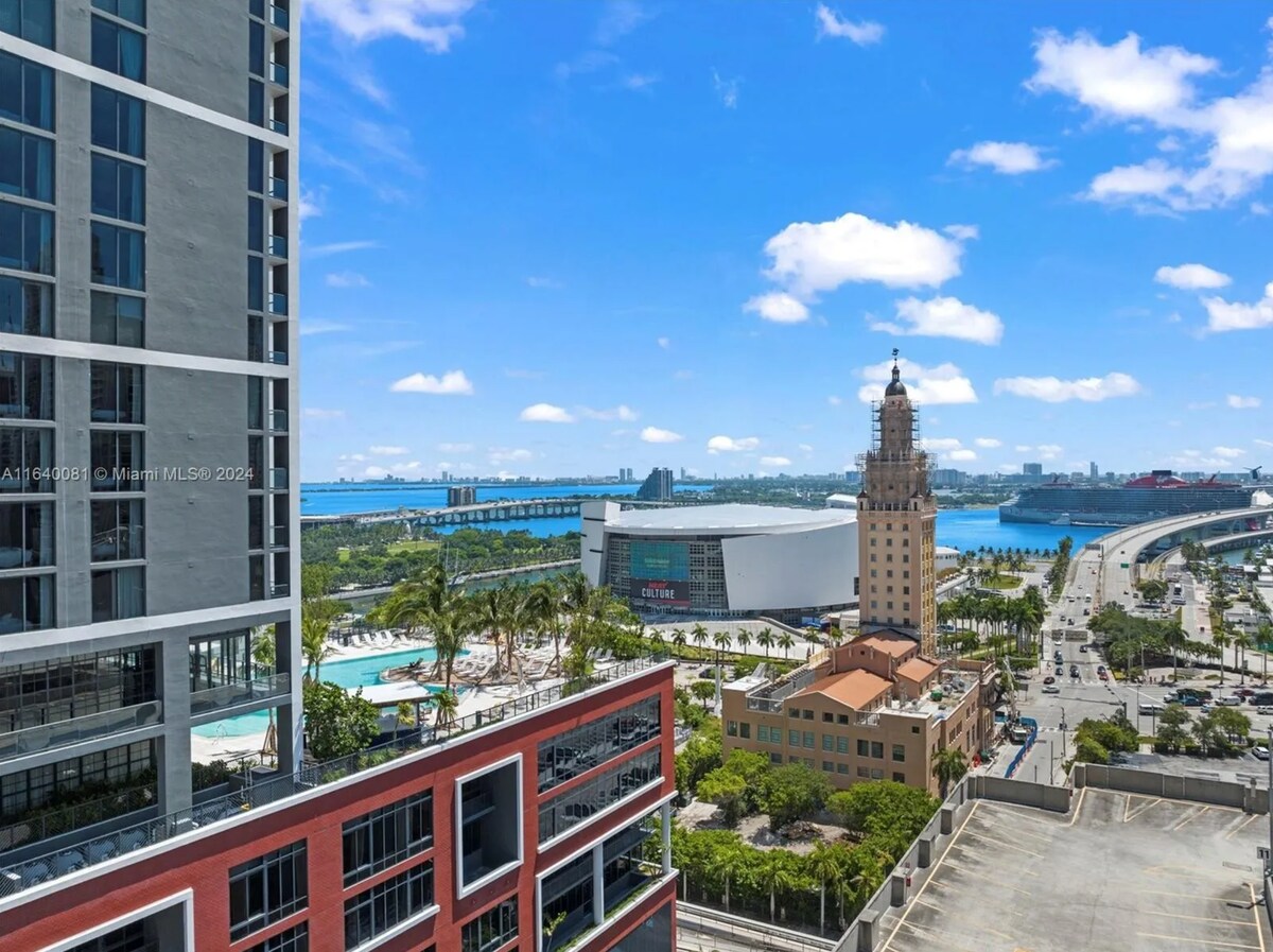 601 Residences Incredible 1BR | Downtown #2514