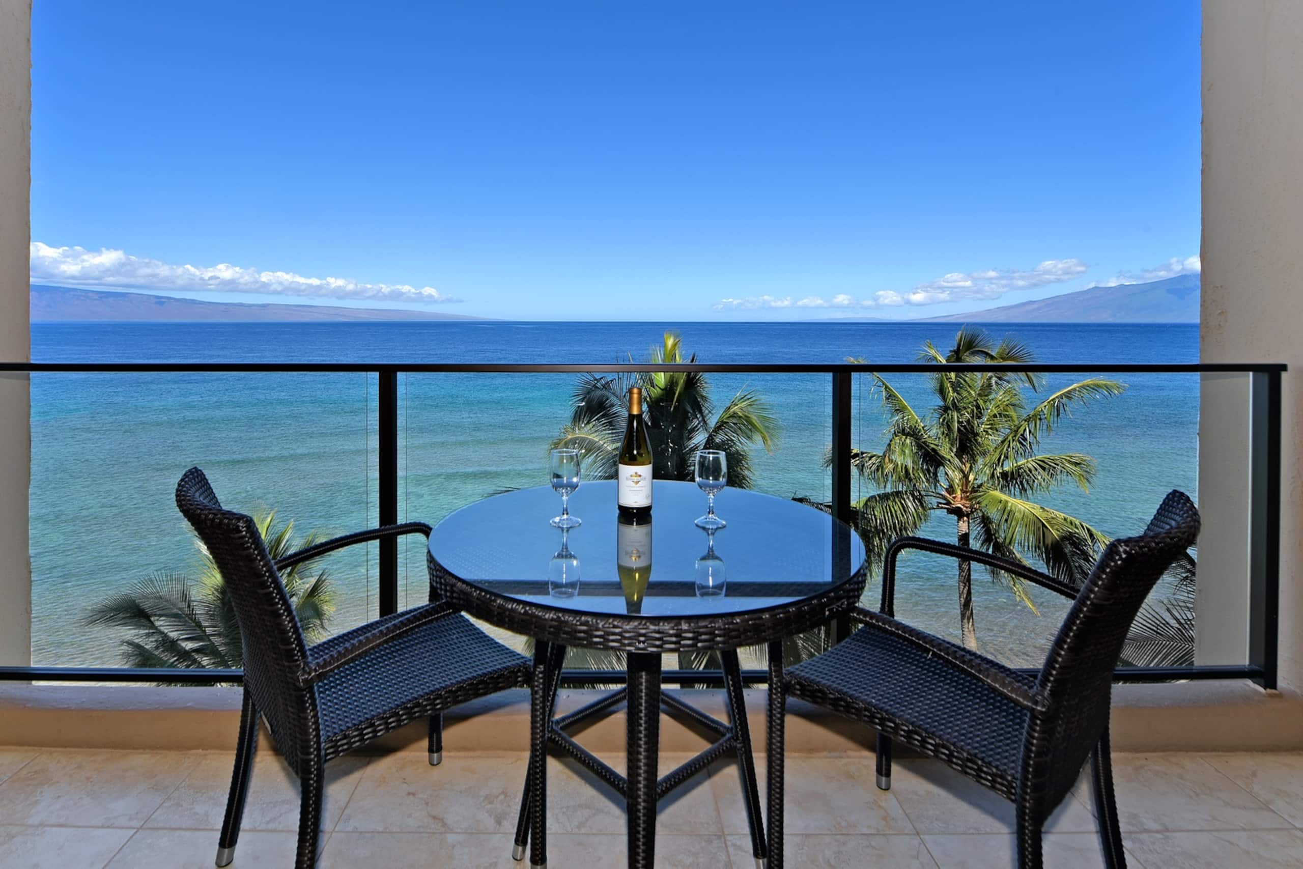 Condo in Lahaina · ★5.0 · 1 bedroom · 1 bed · 1 bath - Image 11
