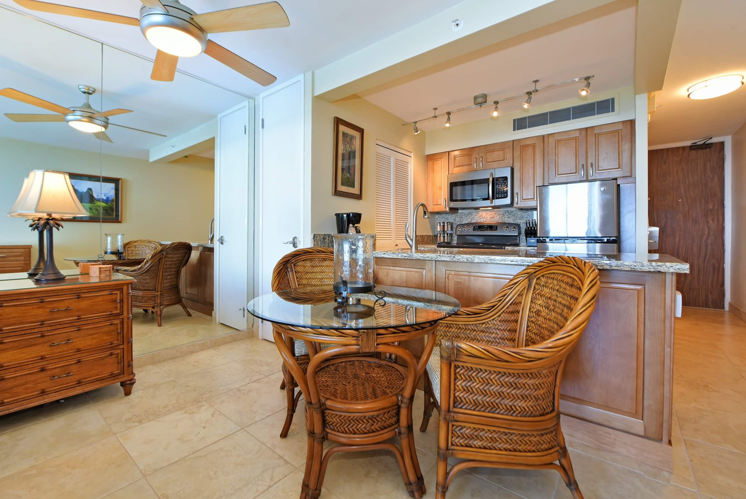 Condo in Lahaina · ★5.0 · 1 bedroom · 1 bed · 1 bath - Image 7