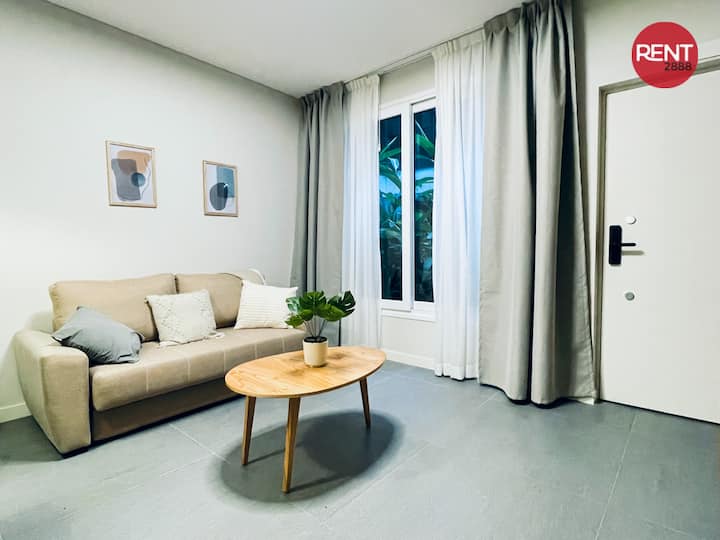 One-bedroom apartment with balcony and pool in Belgrano