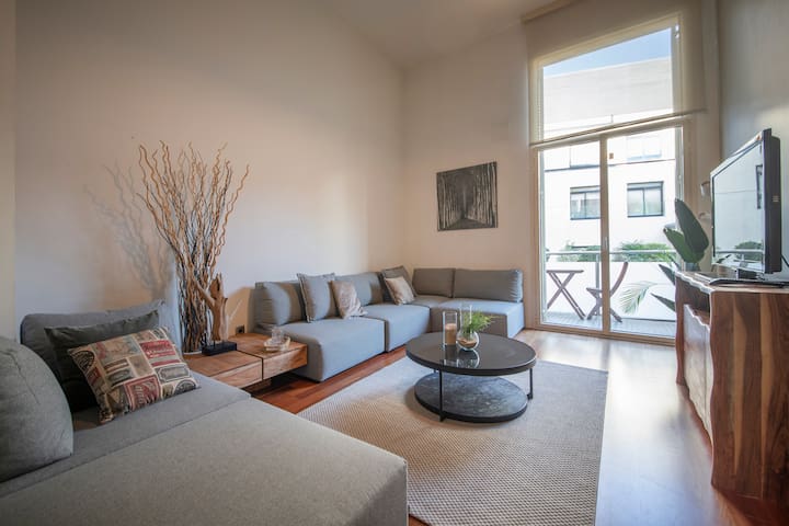 Four bedroom apartment Ronda Sant Pere You Stylish