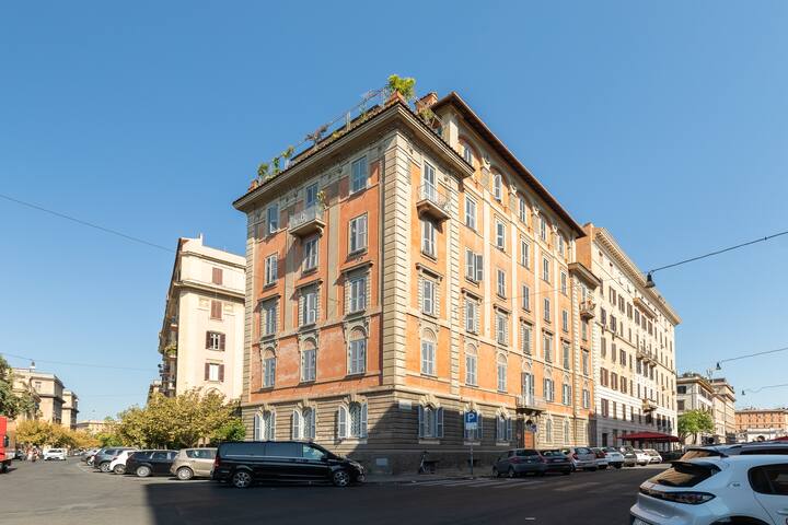 Properzio bright & elegant apartment 3 bedrooms gallery image 2