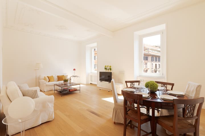 Properzio bright & elegant apartment 3 bedrooms