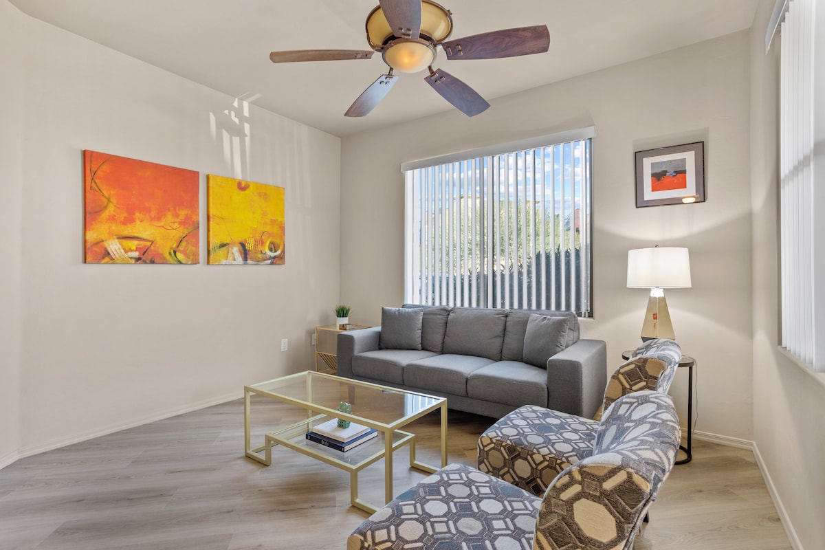 Popular Airbnb listing: 1 BR near Rillito! First floor. No carpet. in Tucson