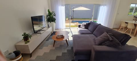 Top Airbnb: Romantic country house in a gated community em Atibaia