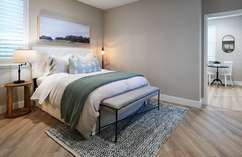 Cozy unit in safe neighborhood