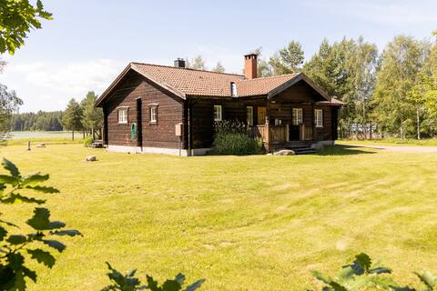 Swedish Lake-side cottage