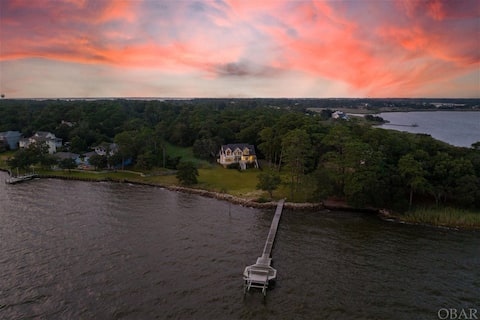 Diamond on the Sound