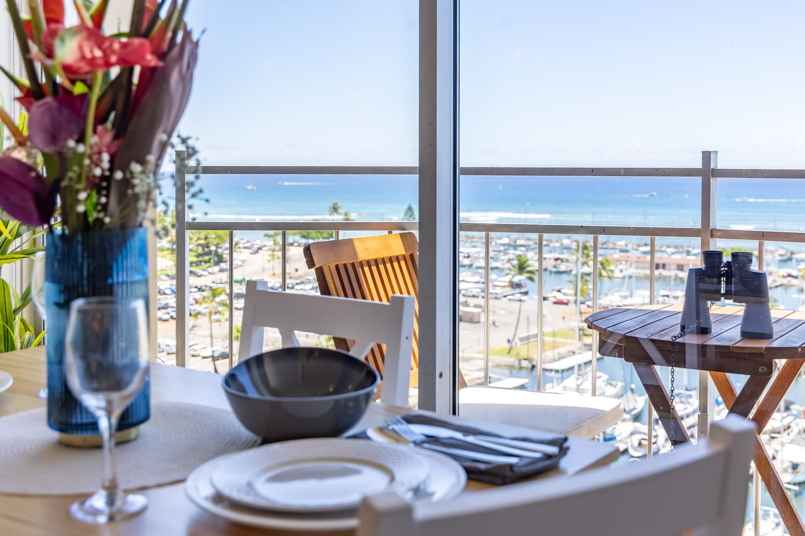 Breathtaking Condo w/ 2 pools - Image 23