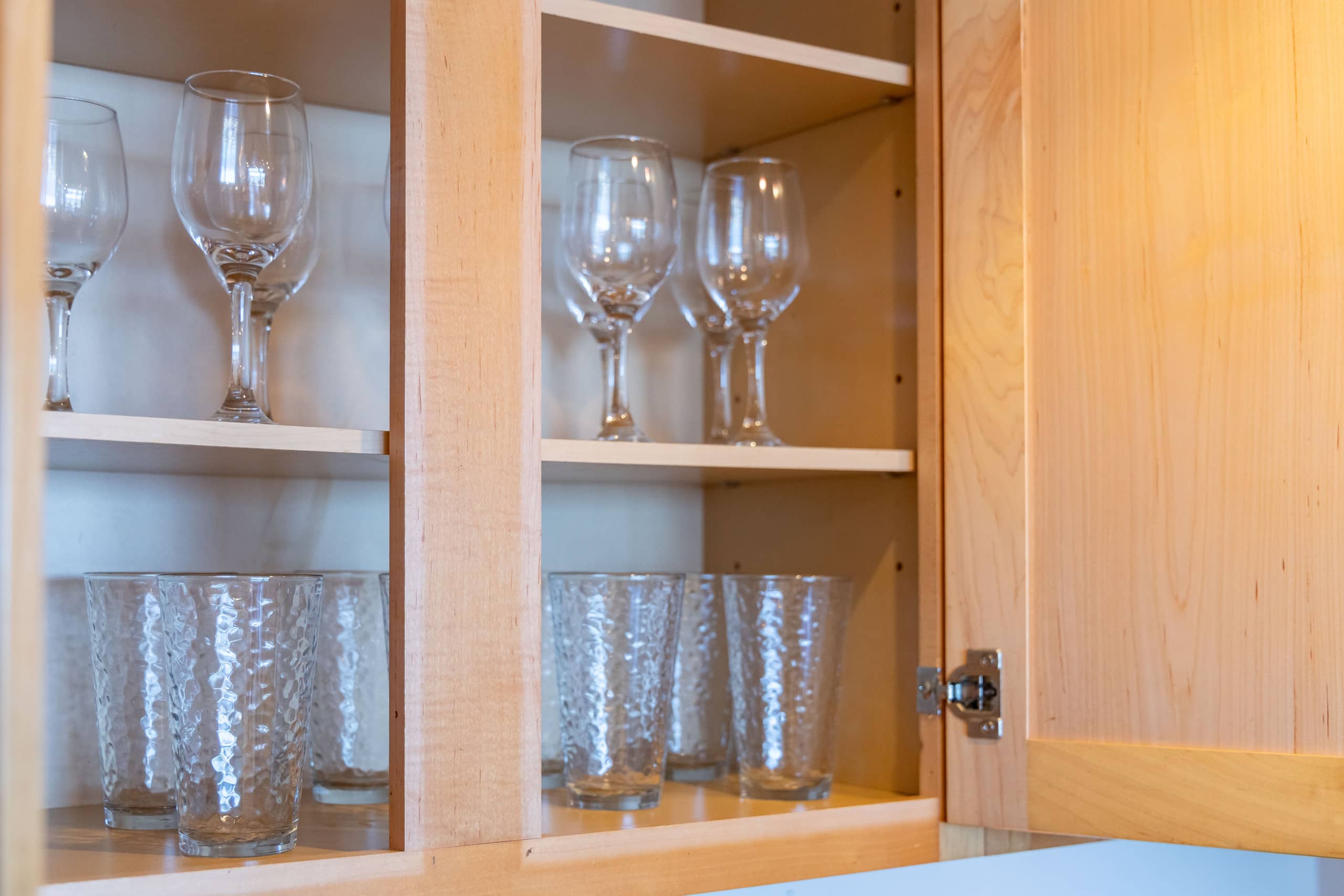 Breathtaking Condo w/ 2 pools - Image 32