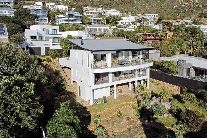 3 Elements – Camps Bay Luxury Villa (5 Star) gallery image 5
