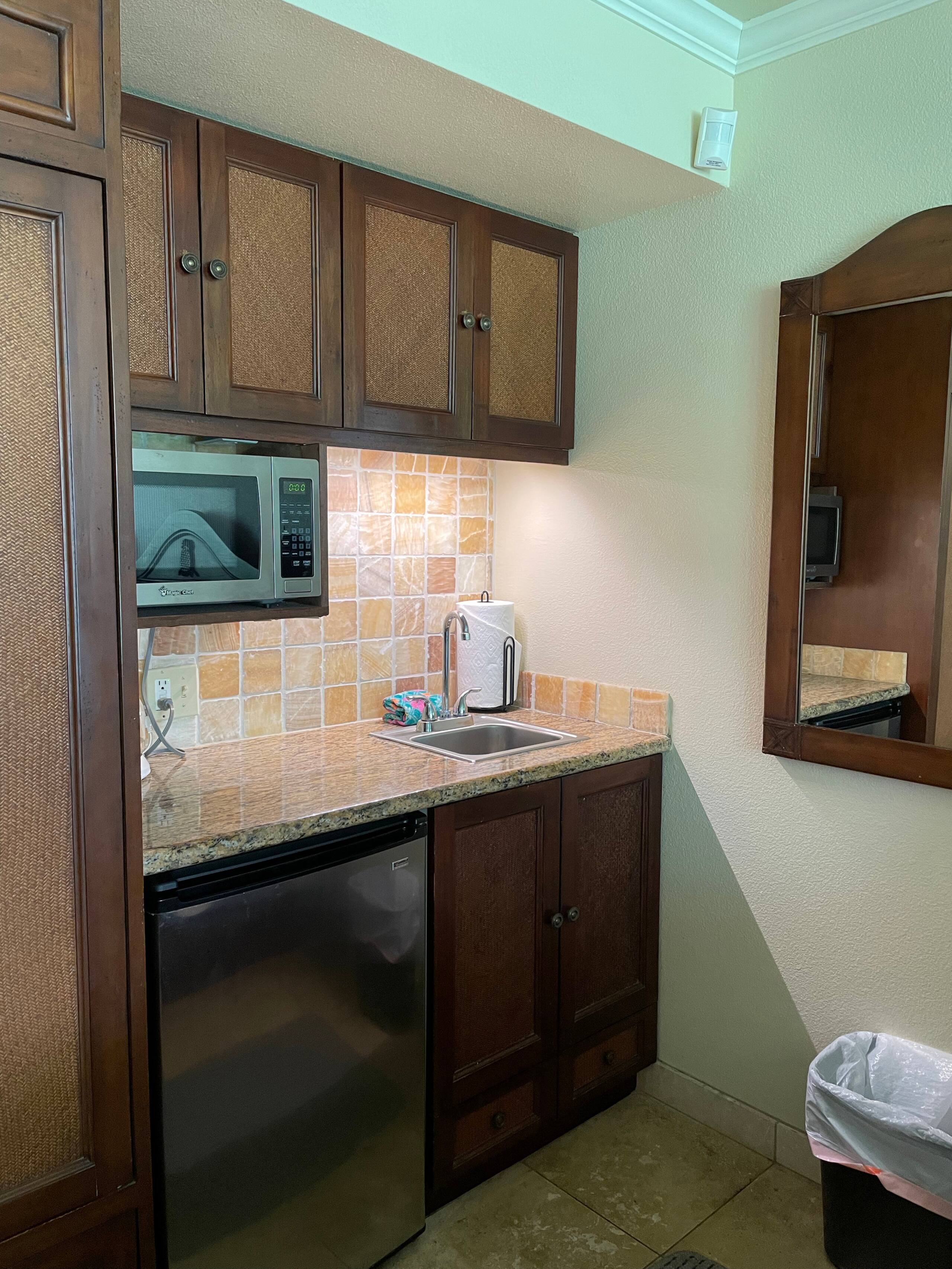 Condo in Kapaa · ★4.78 · Studio · 2 beds · 1 private bath - Image 3
