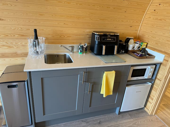 Ffrith Park Luxury Pods With Hot Tub - Prestatyn