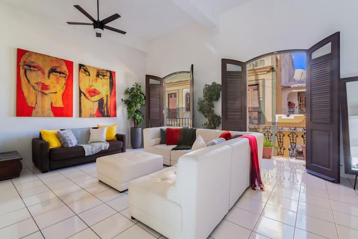 Spanish Penthouse Historic Mansion Private Patio - San Juan, Puerto Rico