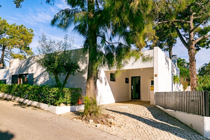 Balaia 3-bedroom Family Villa | Private | S-pool - Albufeira