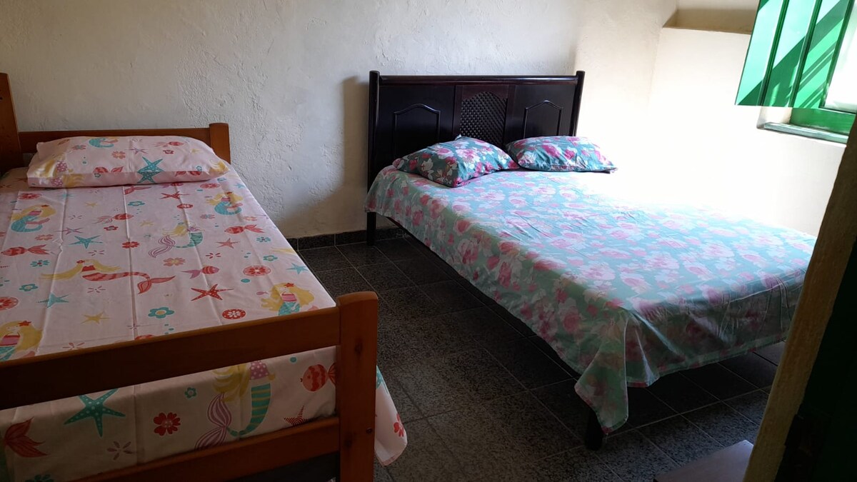 غرفة النوم 2