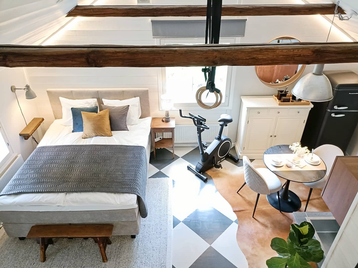 Villa Eevi - Loft-yksiö Lahden Jalkarannassa 4
