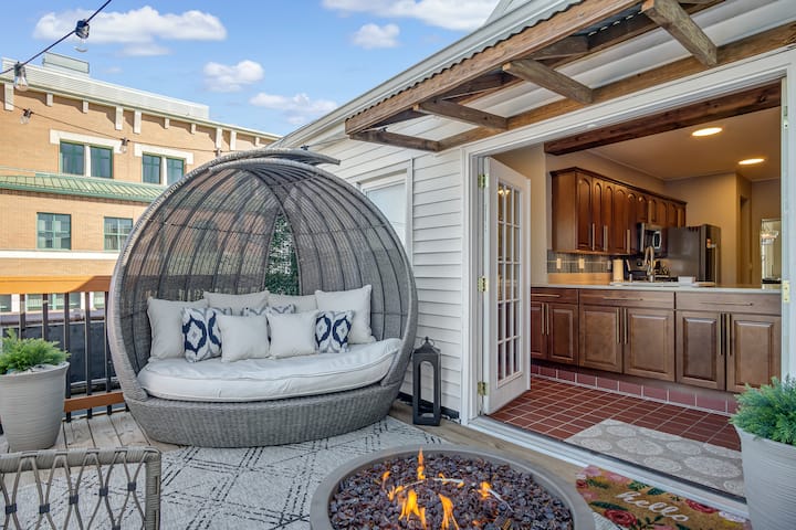 Rooftop • Fire Pit • Shuffleboard • Glam Room