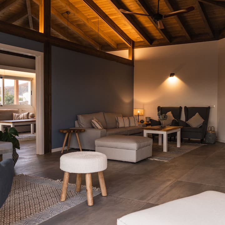Villa In Lajares: Rampuan House By Kyuka Surfclub - La Oliva
