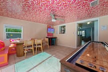 Bay Breeze - Fully Stocked Home | Arcade | Golf