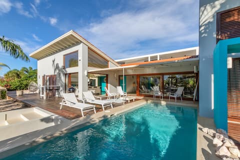 Villa Kaya Azov, Jan Thiel Beach