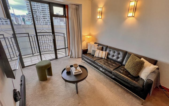 Central Cbd Apartment | Quiet & Modern - Auckland
