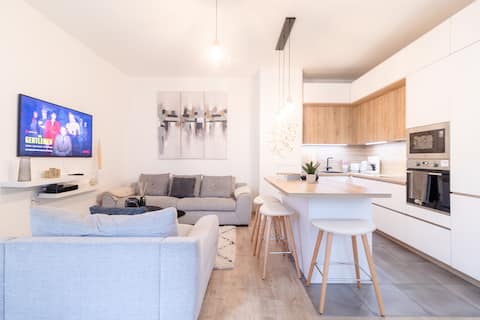 3-room ground floor and basement parking near Paris