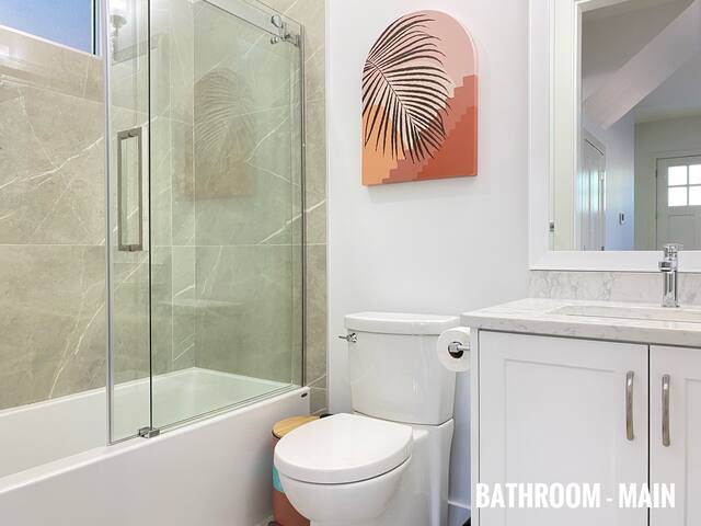 New 3BR House Near Everything gallery image 4