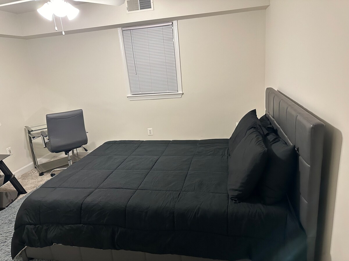 Best Location in the DMV! Apartments for Rent in Arlington, Virginia