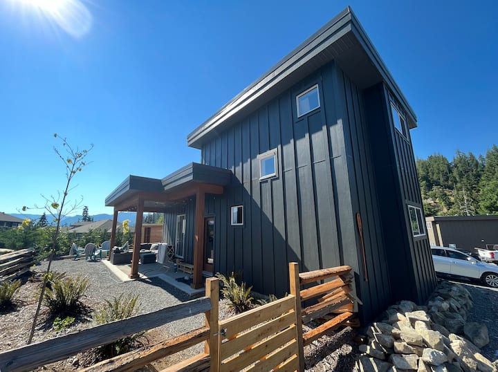 Resort Living At Lake Cowichan! - Lake Cowichan