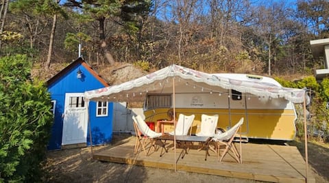 U. 감성글램핑 Urbantage 사파리 엠버 /오두막/냉난방완비