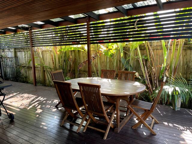 Beach, bush and river getaway gallery image 3