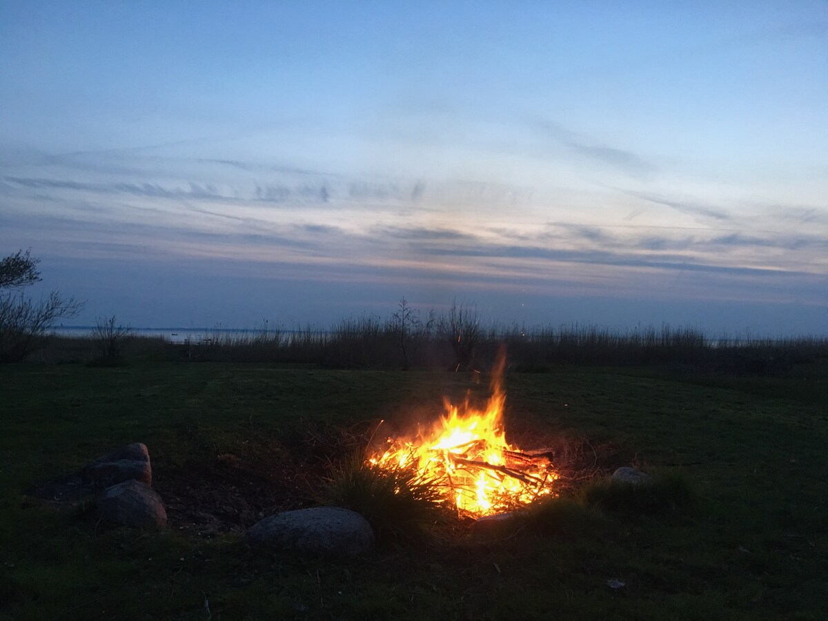 Haven i solskin Dråby Strand