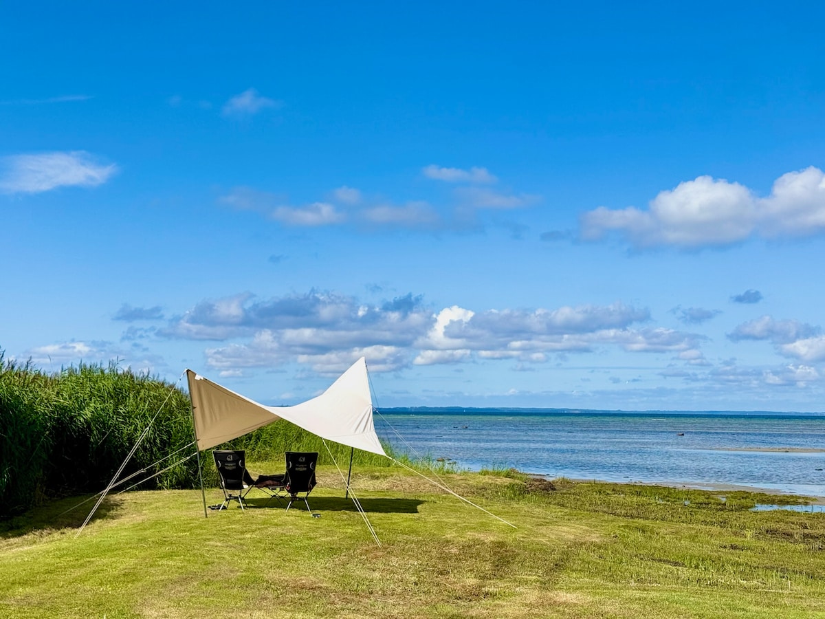 Stranden ved sommerhuset Jægerspris