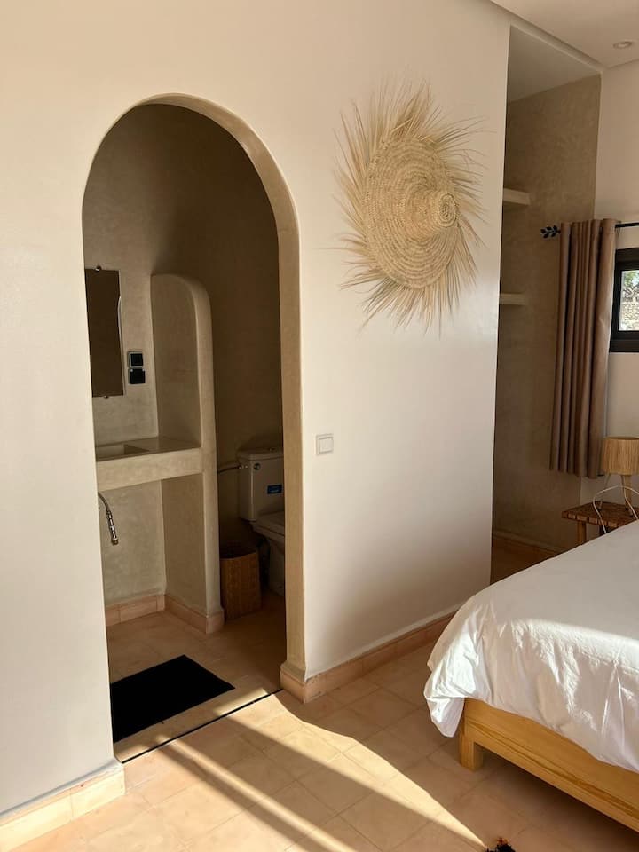 غرفة النوم 2