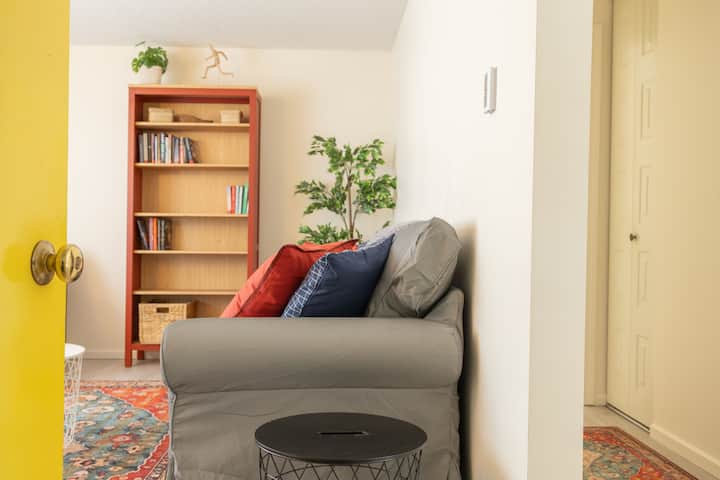 'The Dorothy' - New Cozy Renovation - Concord, NH