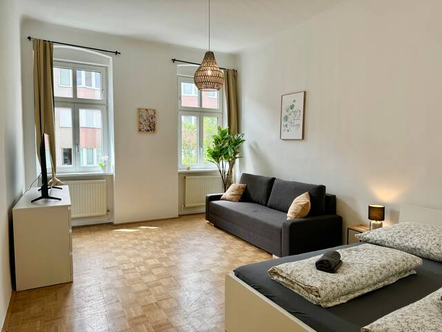 130 m2 | Spacious | Free Parking gallery image 3